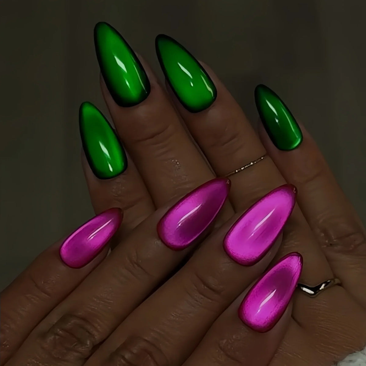 Red Cat-Eye Press-On Nails