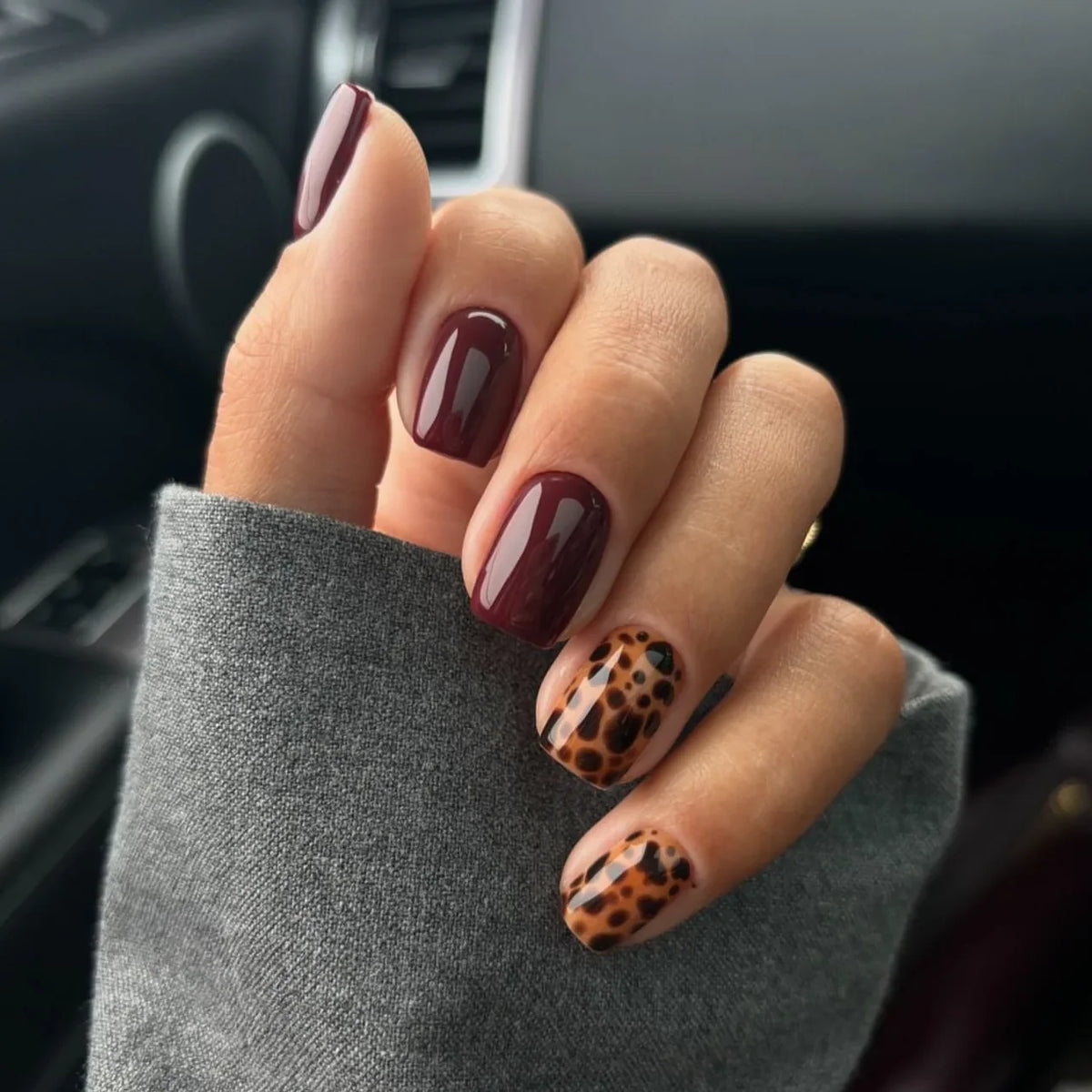 Leopard Bow & Pearl Press-On Nails