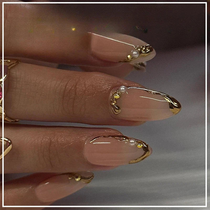 Metallic Cat-Eye French Press-On Nails
