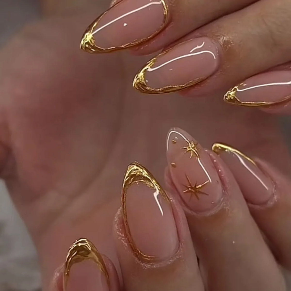 Metallic Cat-Eye French Press-On Nails