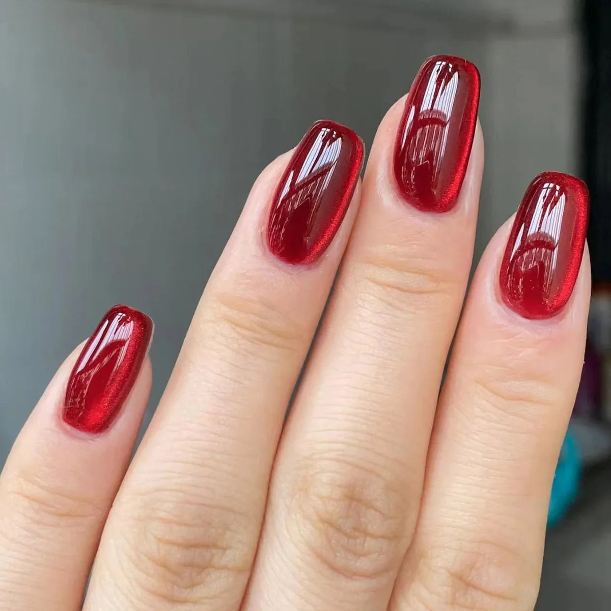 Red Cat-Eye Press-On Nails